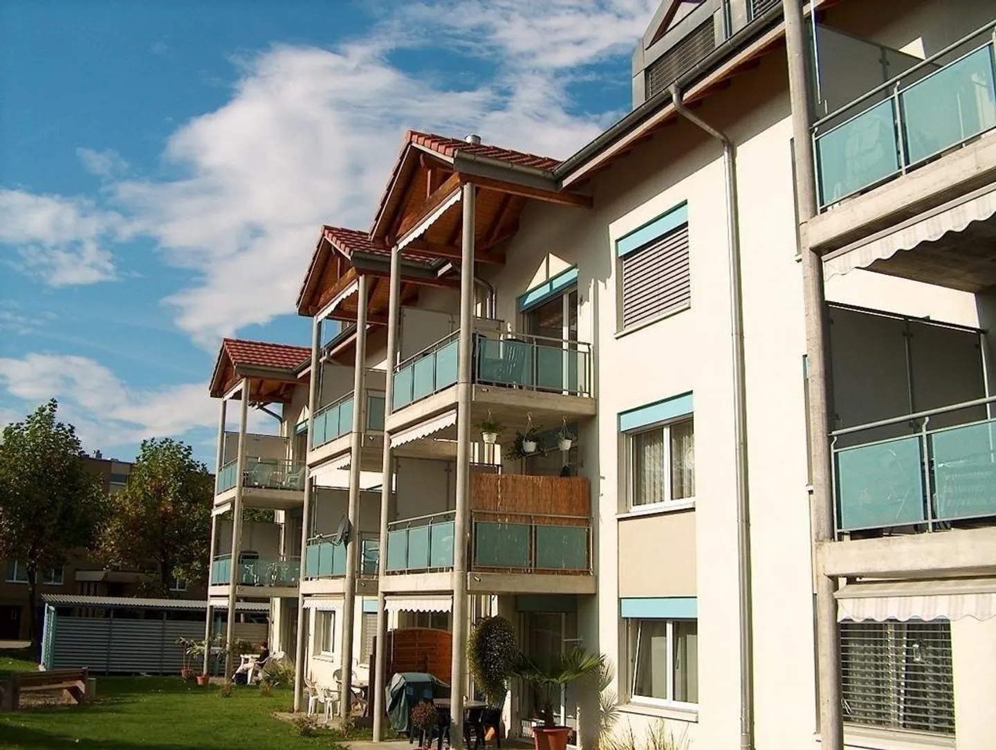 3 ½-Room Apartment on the 2nd Floor - Photo 1 of 9