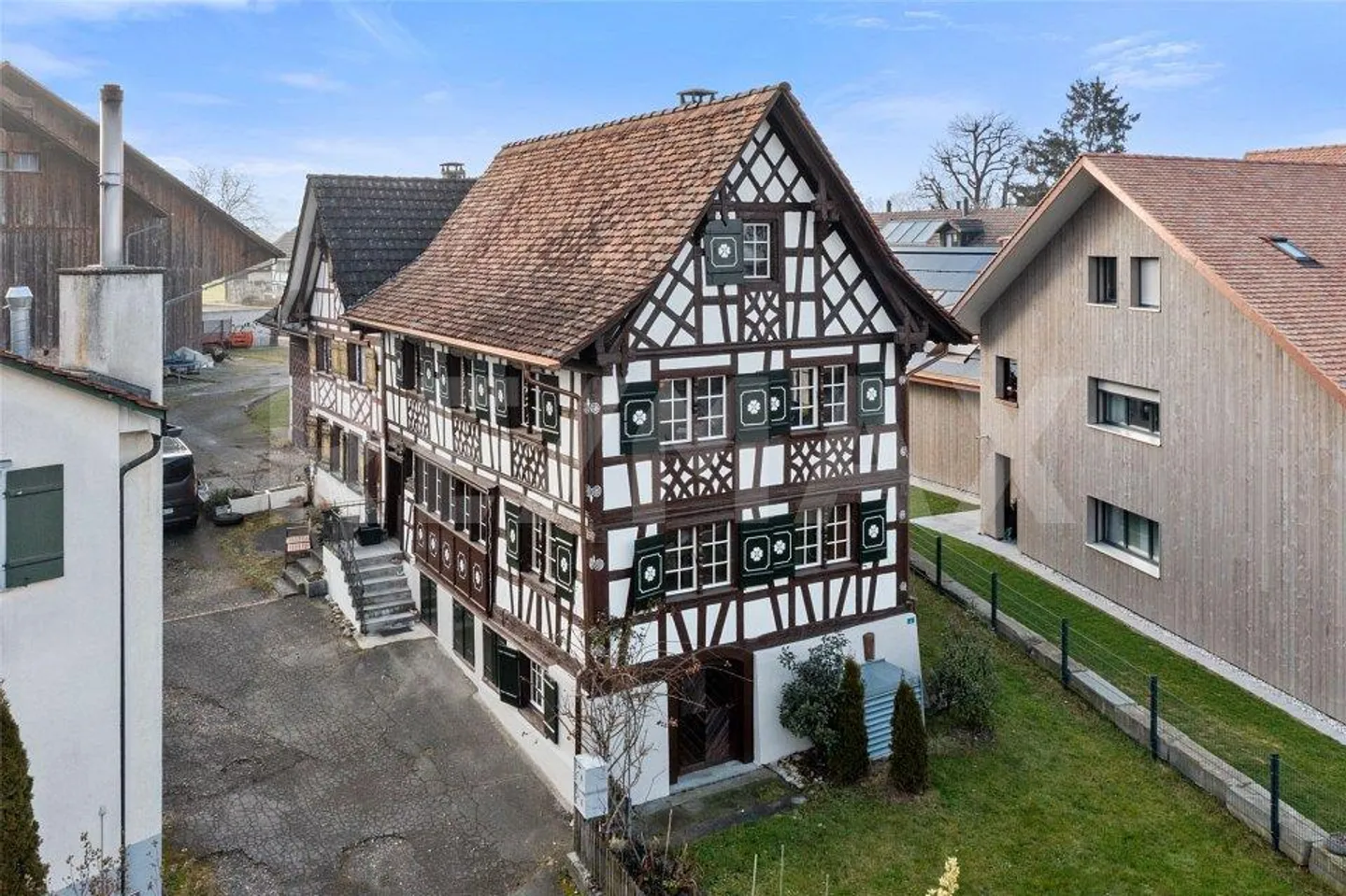 Over 10 Rooms for Your Dreams - Photo 2 of 13