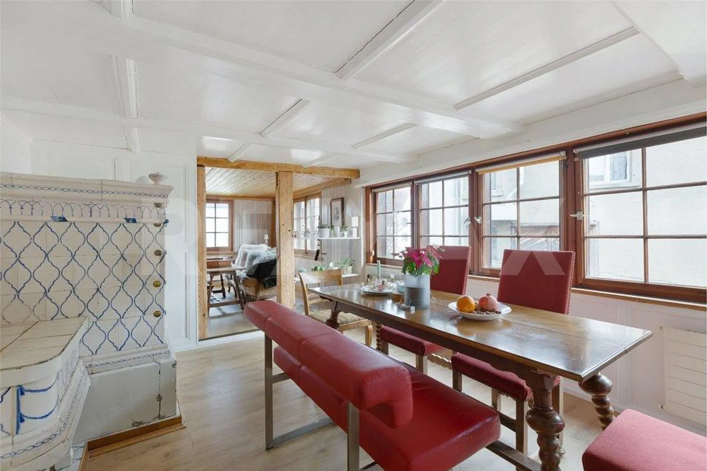 Over 10 Rooms for Your Dreams - Photo 3 of 13