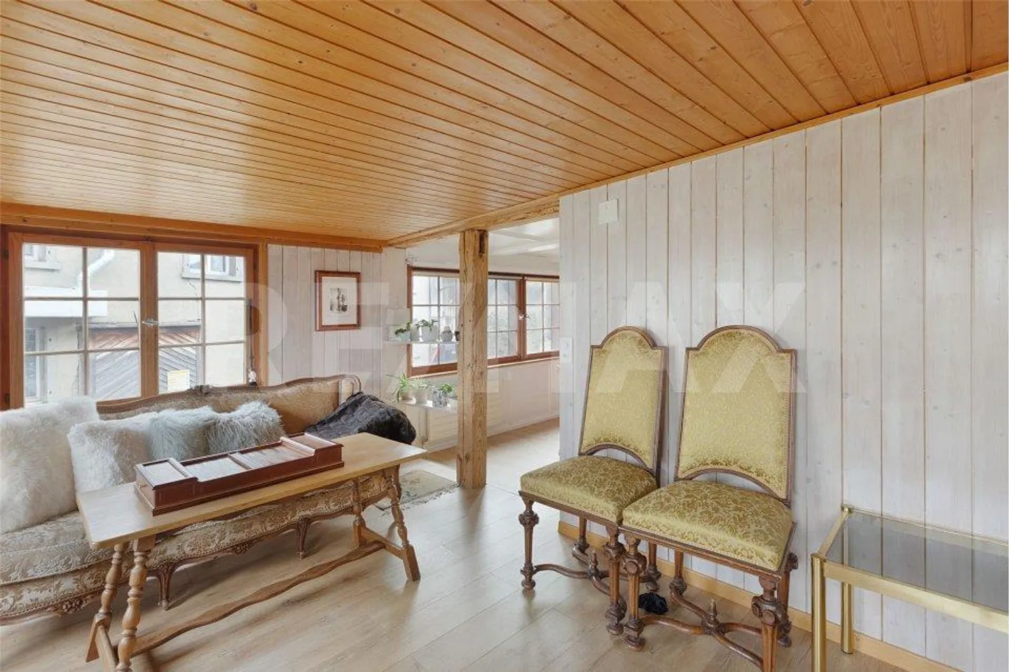 Over 10 Rooms for Your Dreams - Photo 7 of 13