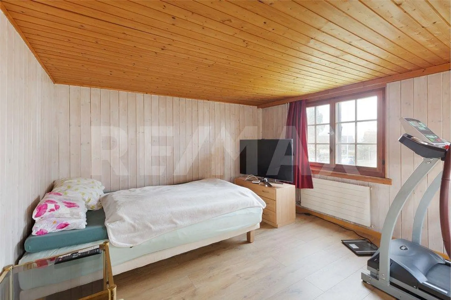 Over 10 Rooms for Your Dreams - Photo 8 of 13