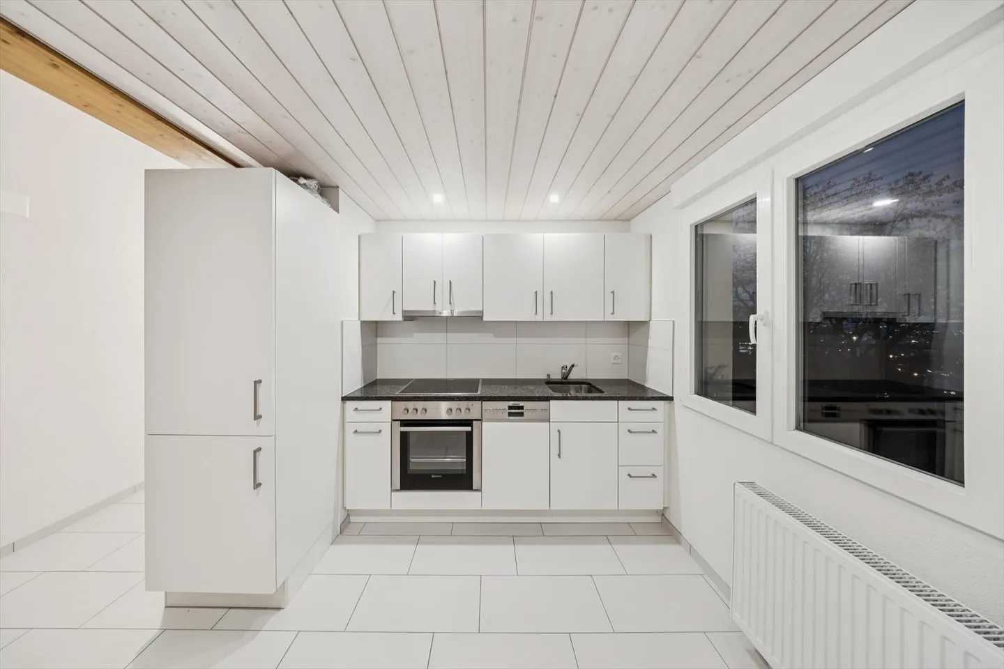 Incantevole gioiello di 1 camera in una posizione tranquilla - Affitta senza deposito! - Foto 3 di 6