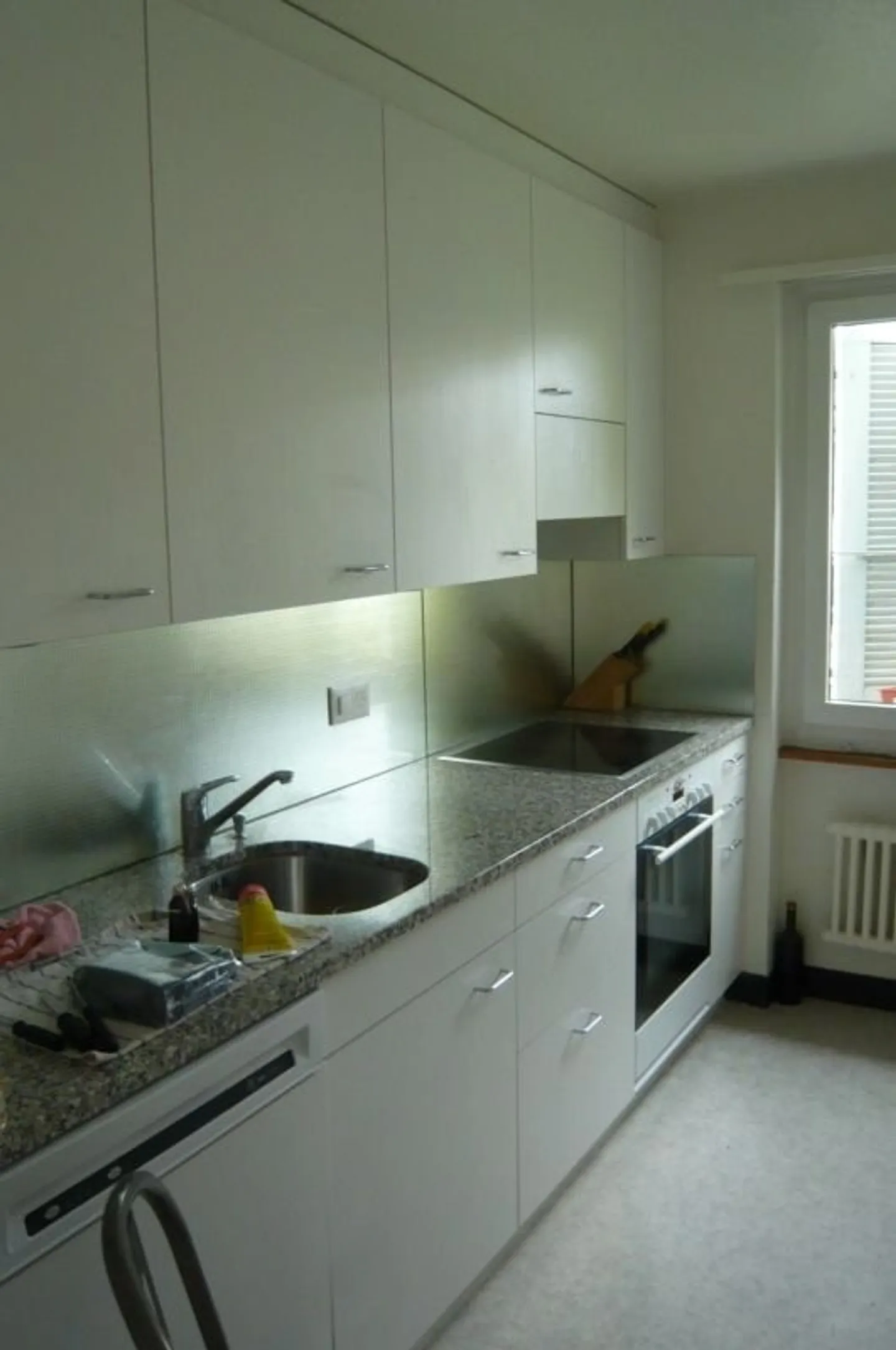 Quiet 4-room apartment on the raised ground floor - Photo 2 of 6