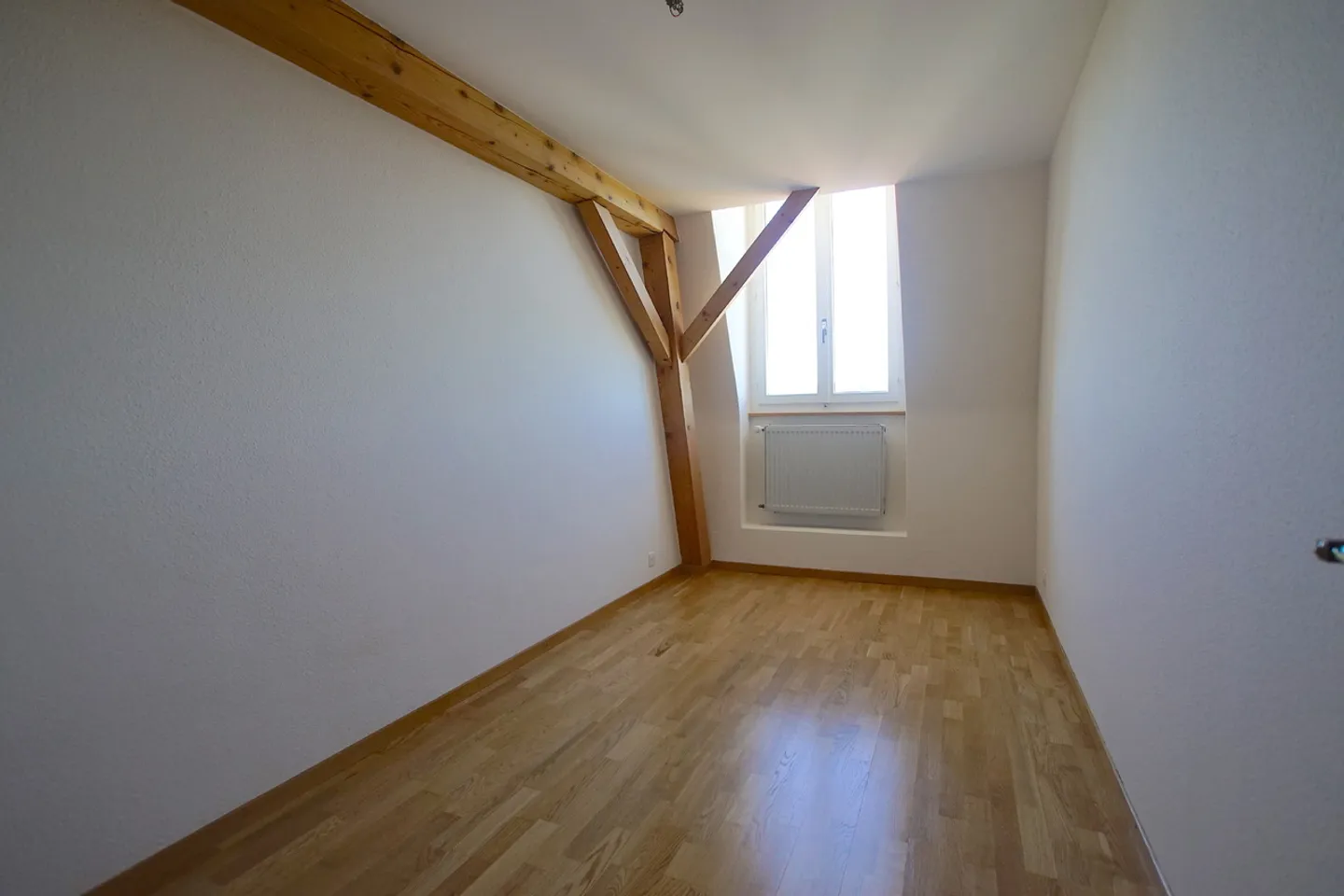 Rare et exceptionnel, proche du centre, des commerces et de la gare - Foto 5 von 13