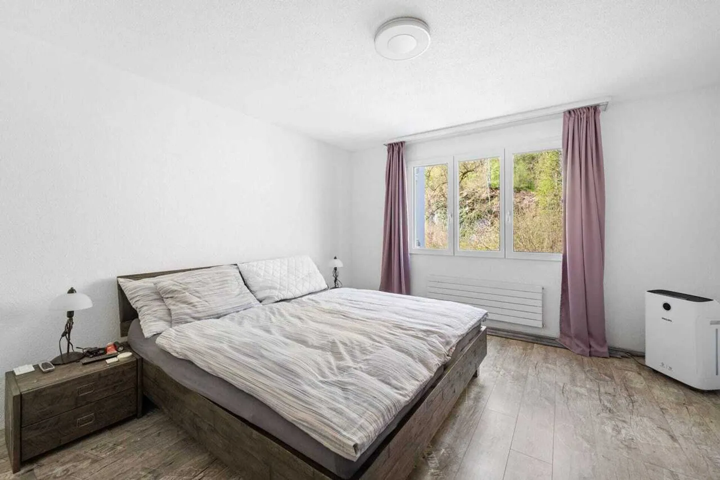 Quiet 4.5 Room Apartment with Forest View in Schaffhausen - Photo 10 of 13