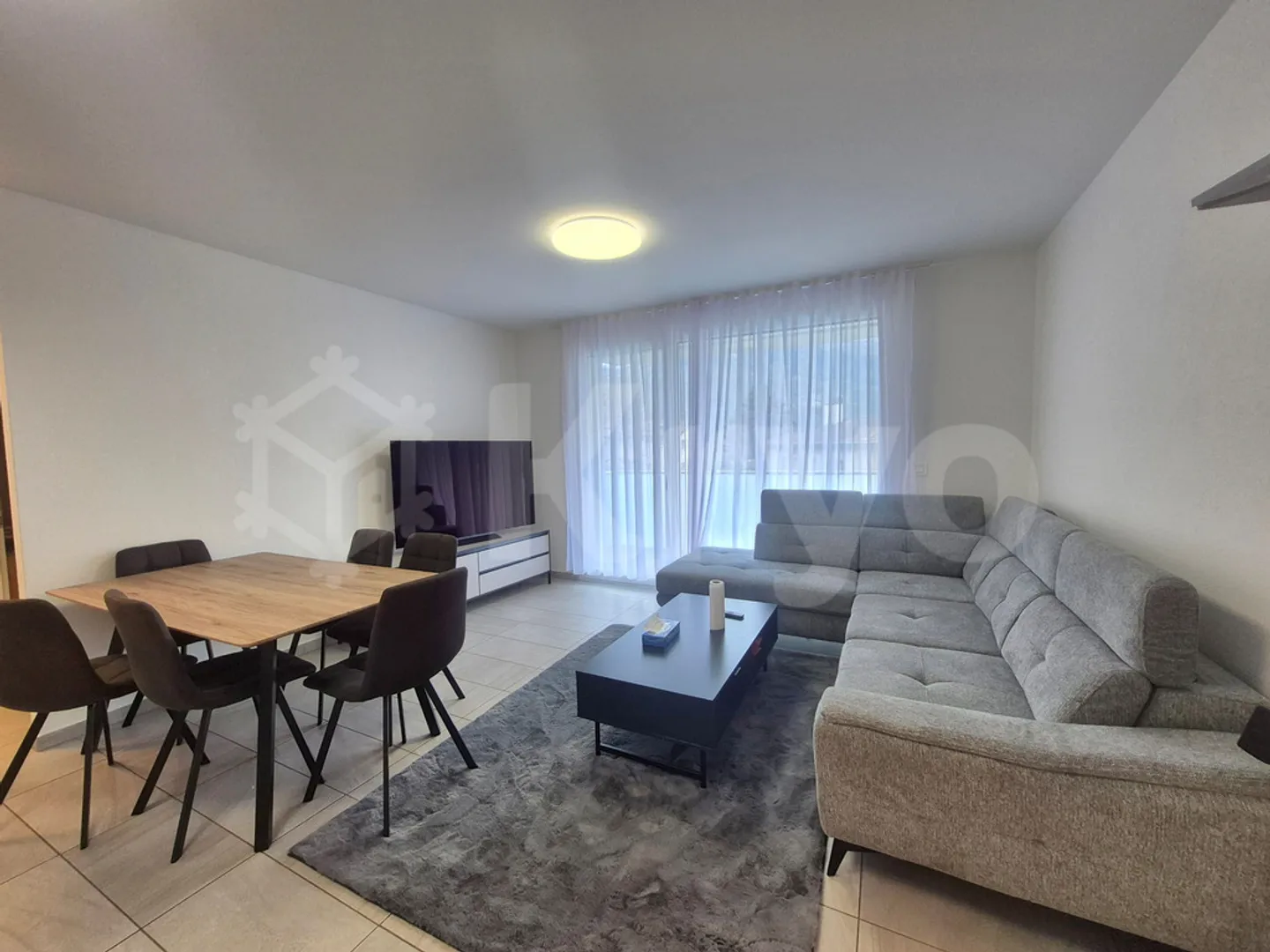 VETROZ - BEAUTIFUL 3.5 ROOM APARTMENT - Photo 5 of 7