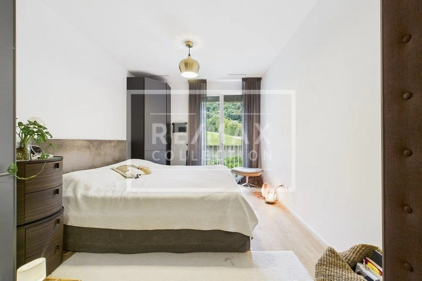 Spacieux, Confort, Vue et Détente : Votre Nouveau Foyer Vous Attend Enthousiasmement ! - Photo 8 sur 13