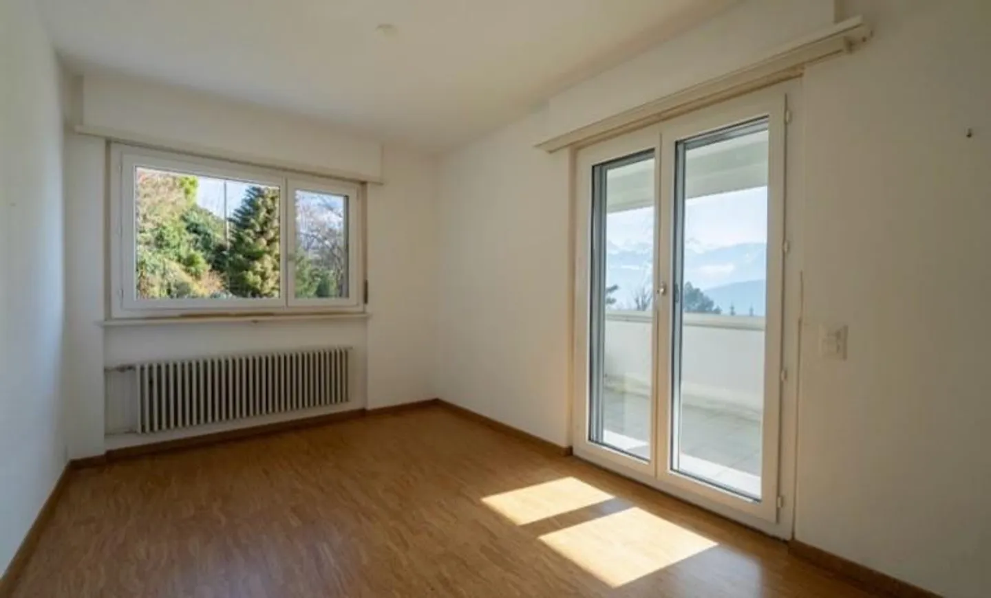 Looking for a new tenant, 5-room country house, quiet location, with lake/mountain view - Photo 7 of 10