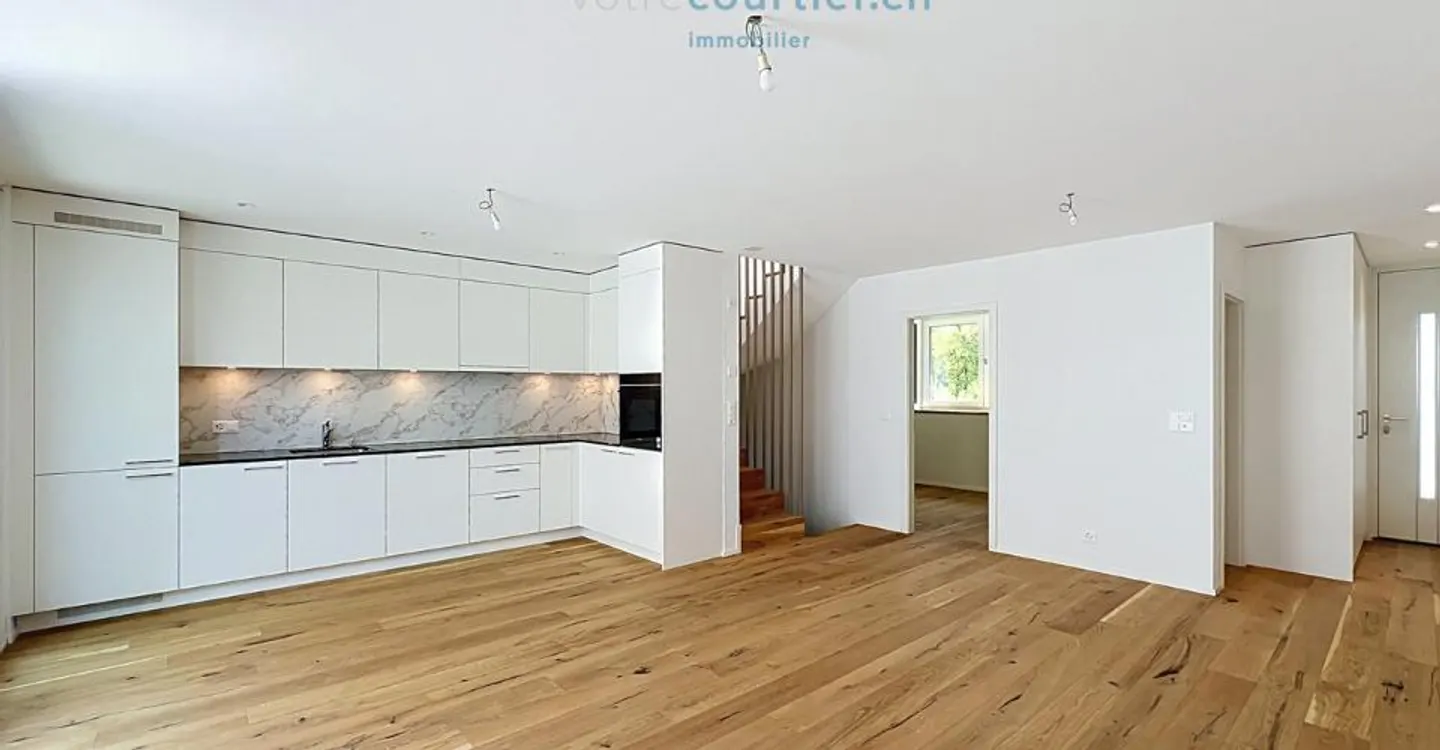 Villa contemporanea nuova con giardino - disponibile subito - Foto 3 di 13