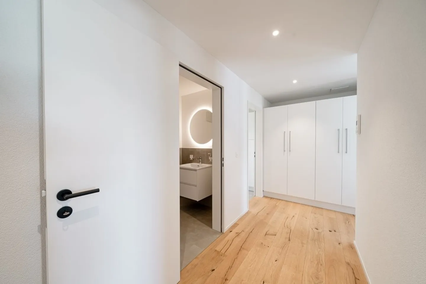 Modern 4.5-Room Attic Apartment - Photo 6 of 10