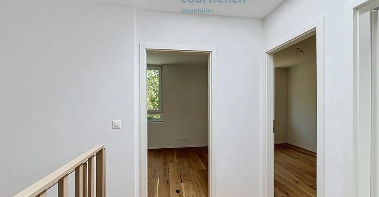 Villa contemporanea nuova con giardino - disponibile subito - Foto 10 di 13
