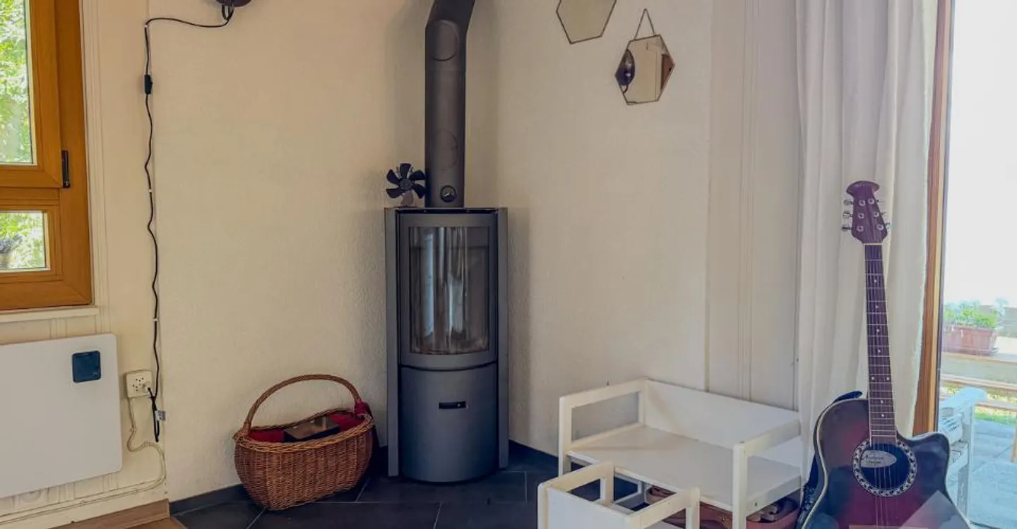Charming 4.5-room chalet, bucolic location - Photo 11 of 12