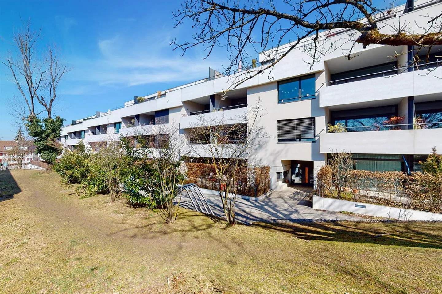 Appartement de rêve dans un emplacement magnifique à Höngg ! - Photo 1 sur 10