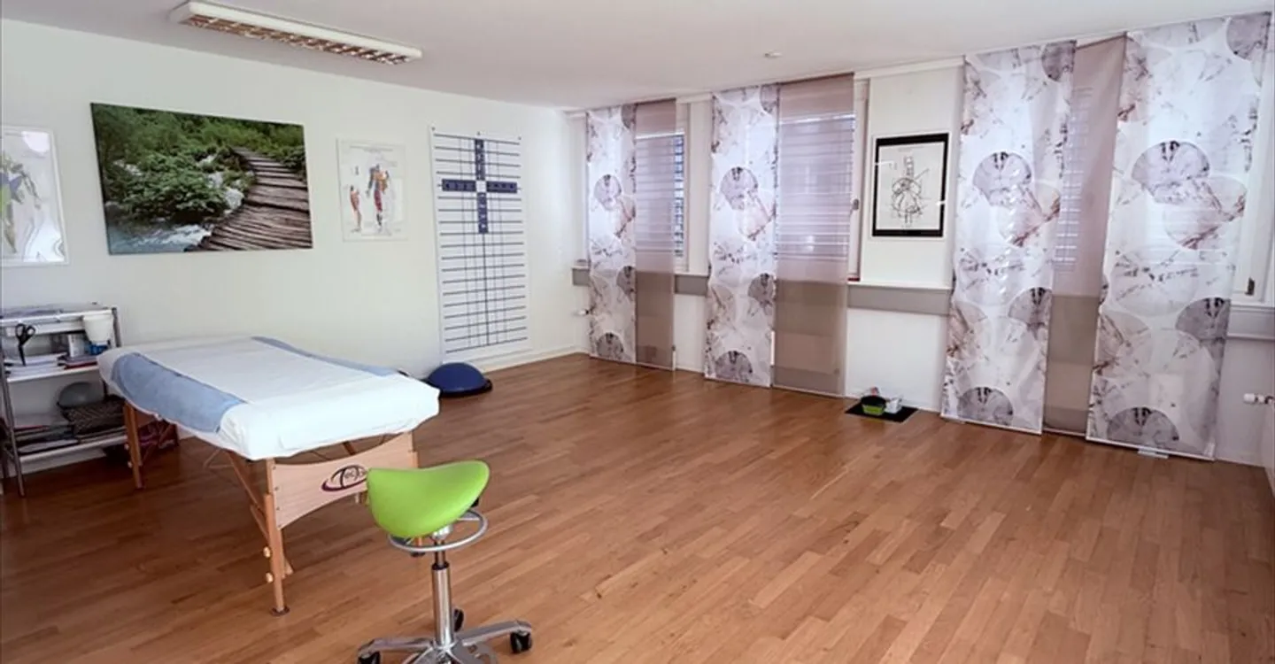 Spazio ufficio in affitto - Foto 9 di 10