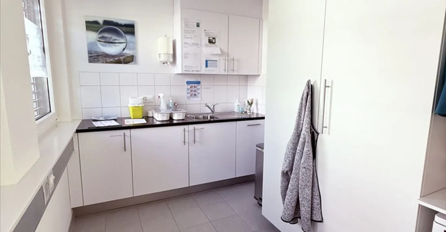 Spazio ufficio in affitto - Foto 8 di 10