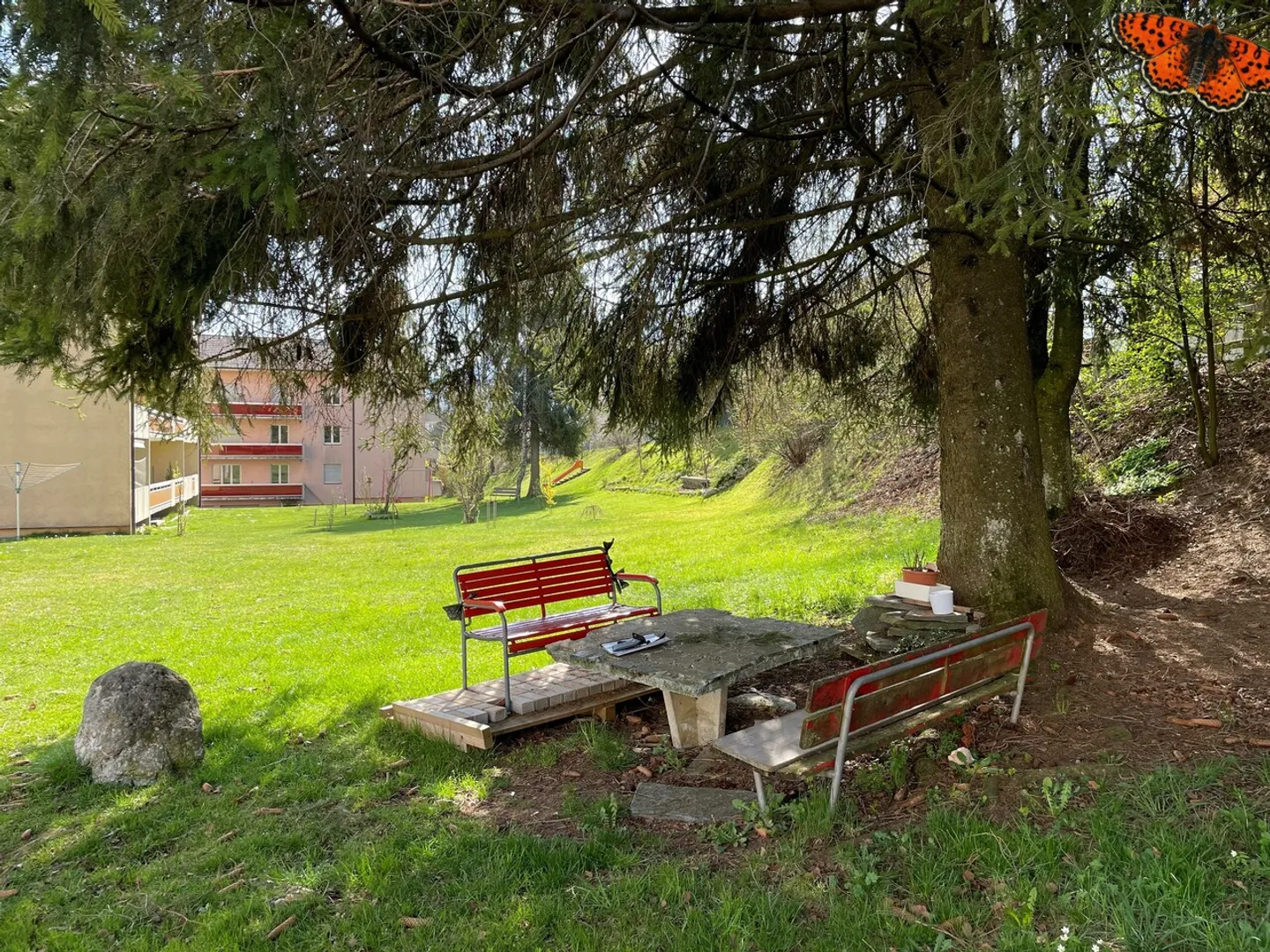 SCHÖNE 2 ZIMMER - am Eingang von Bulle! - Foto 1 von 6