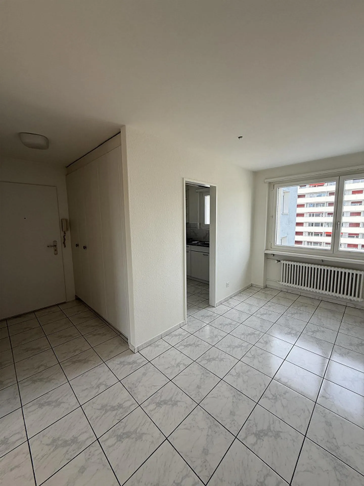 Between Baden and Zurich - Photo 3 of 5