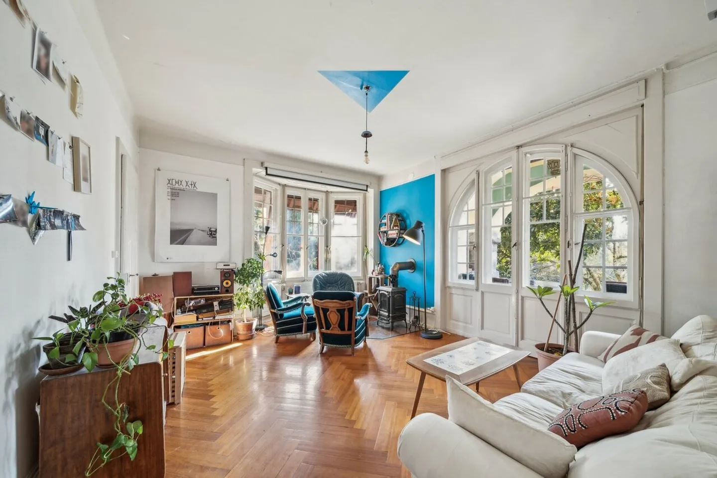 Propriété de caractère verdoyante - Photo 2 sur 14