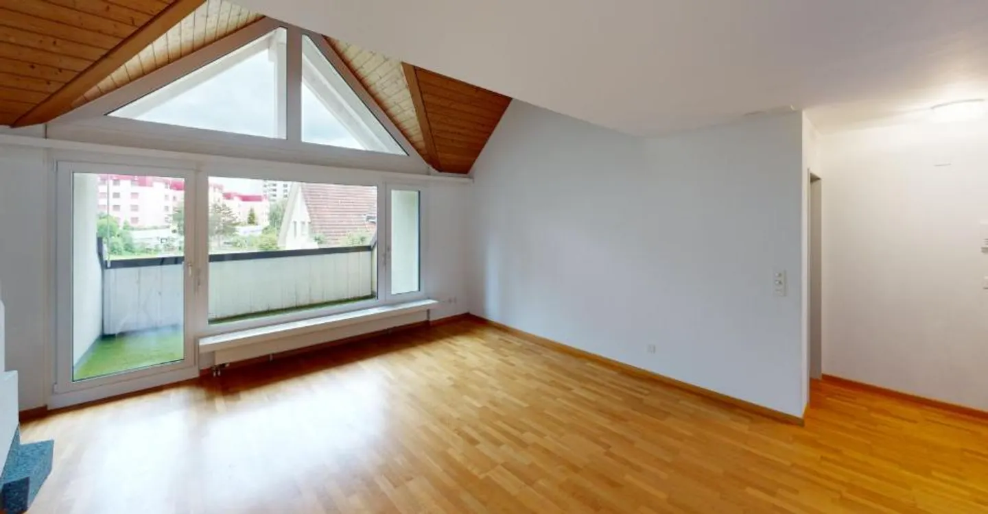 5.5 Room Maisonette Apartment - Photo 1 of 6