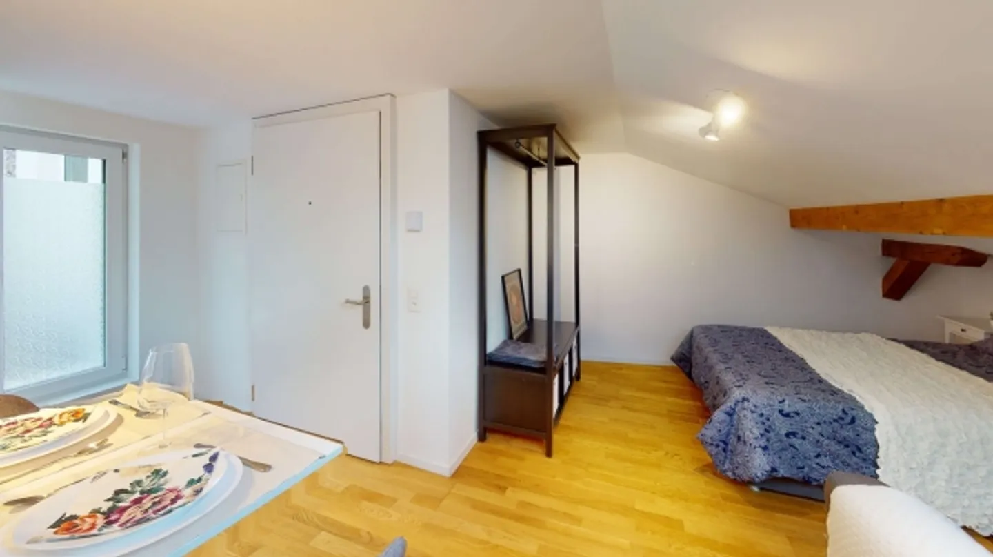 Studio arredato con Internet - Foto 9 di 11