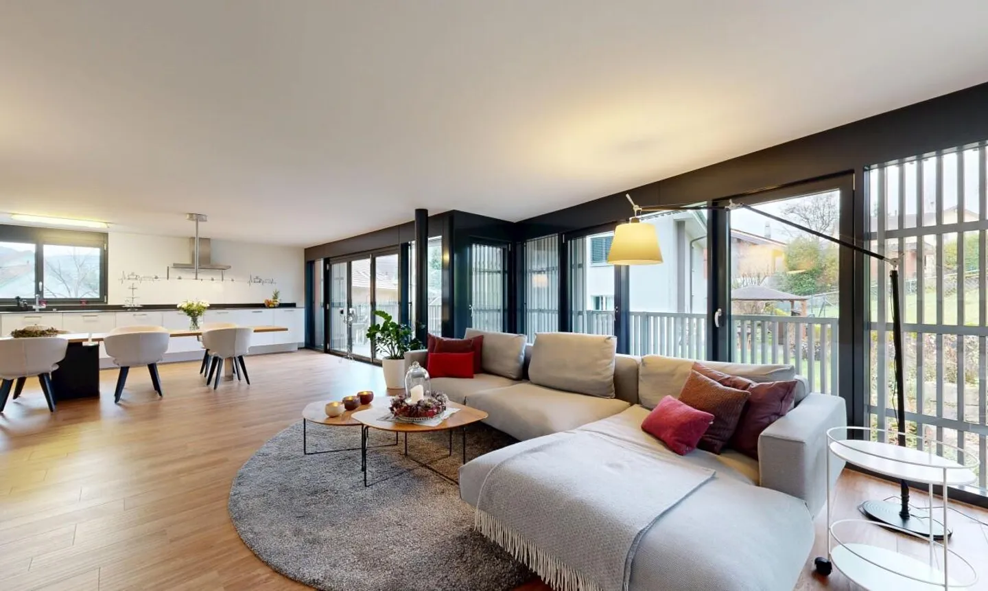 Modern and spacious 4.5-room apartment with Swedish stove - Photo 1 of 11