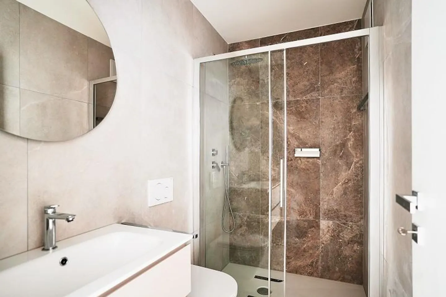 Appartement de 4 1/2 pièces dans les combles - Photo 10 sur 27