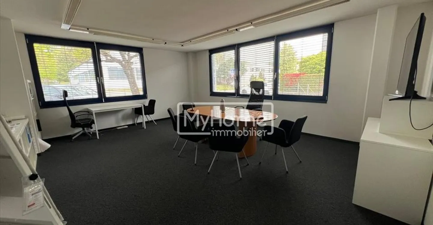 Mischgenutztes Gebäude mieten - Foto 6 von 10