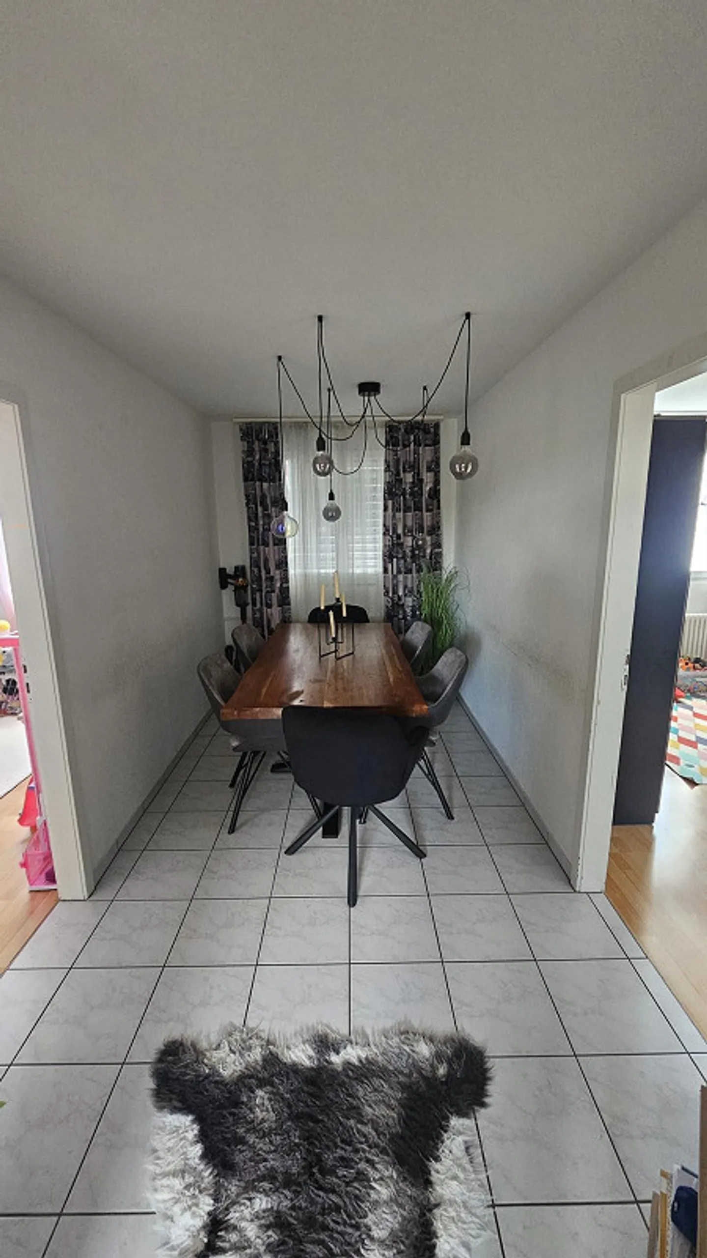 Helle 4.5 Zimmer Wohnung - Foto 3 von 9
