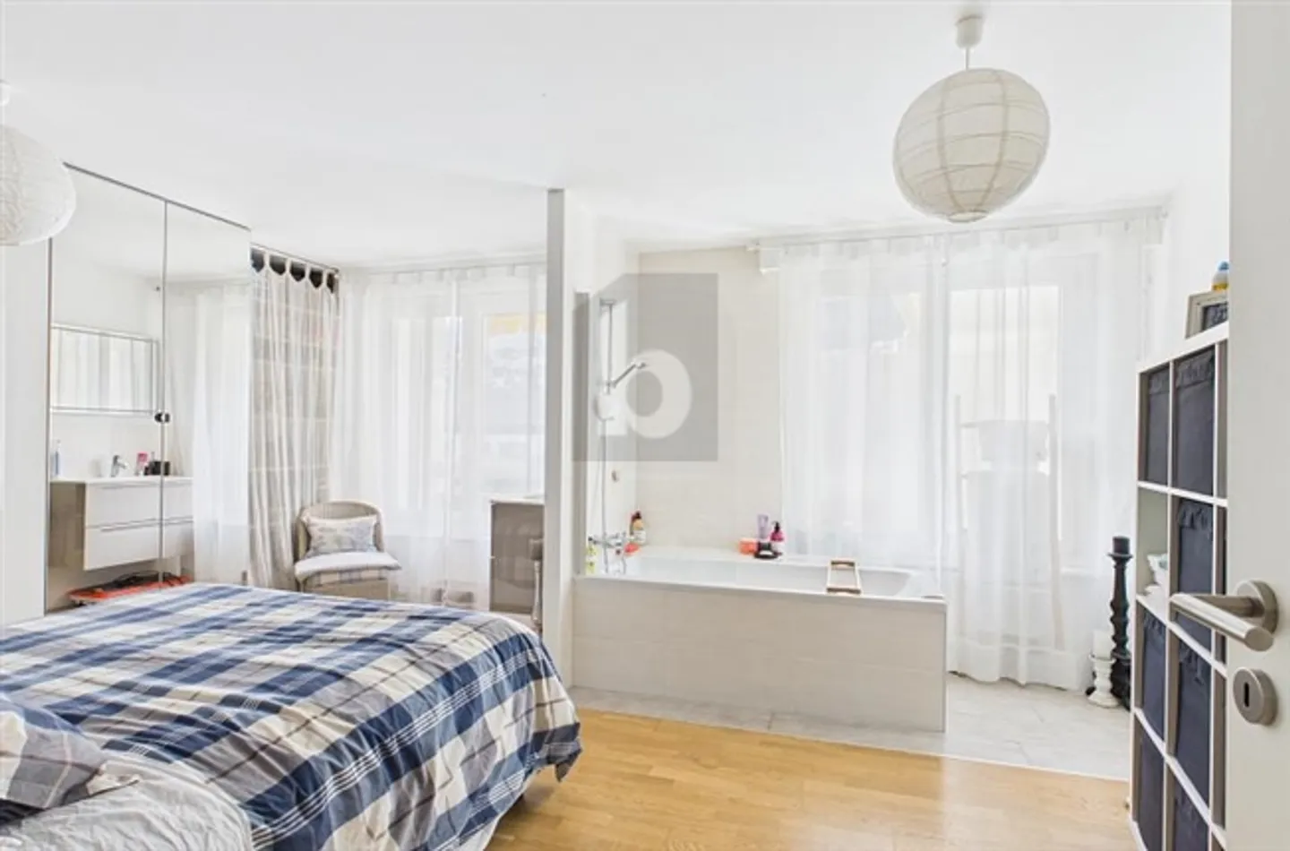 «INTERAMENTE RISTRUTTURATO E IN UN QUARTIERE TRANQUILLO» - Foto 4 di 6