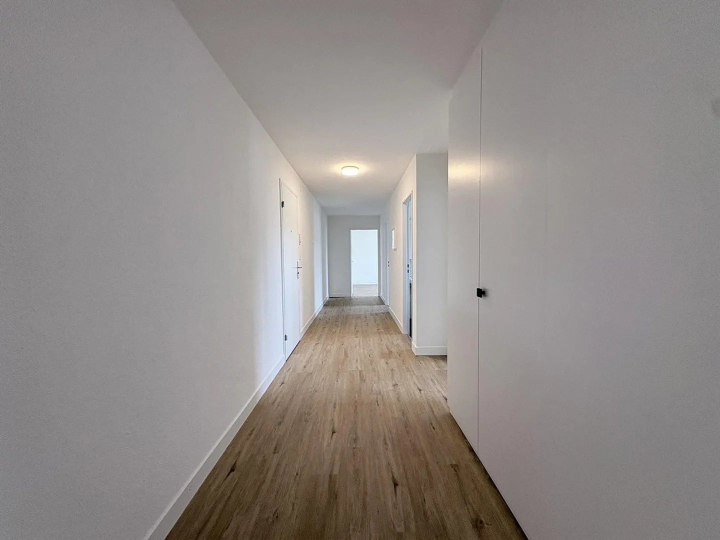 Bright 3.5 room apartment for rent in a good location - Photo 4 of 9