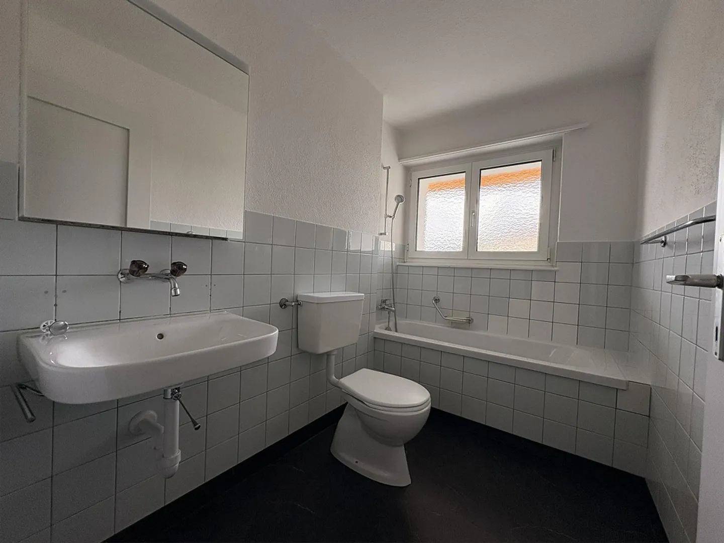 Bright 3.5 room apartment for rent in a good location - Photo 5 of 9