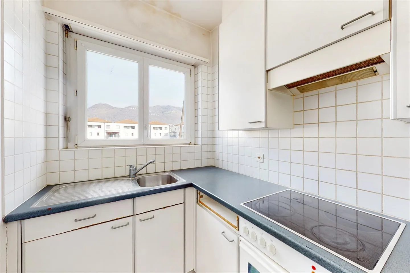 Bright and functional 3.5-room apartment in a strategic location - Photo 5 of 11