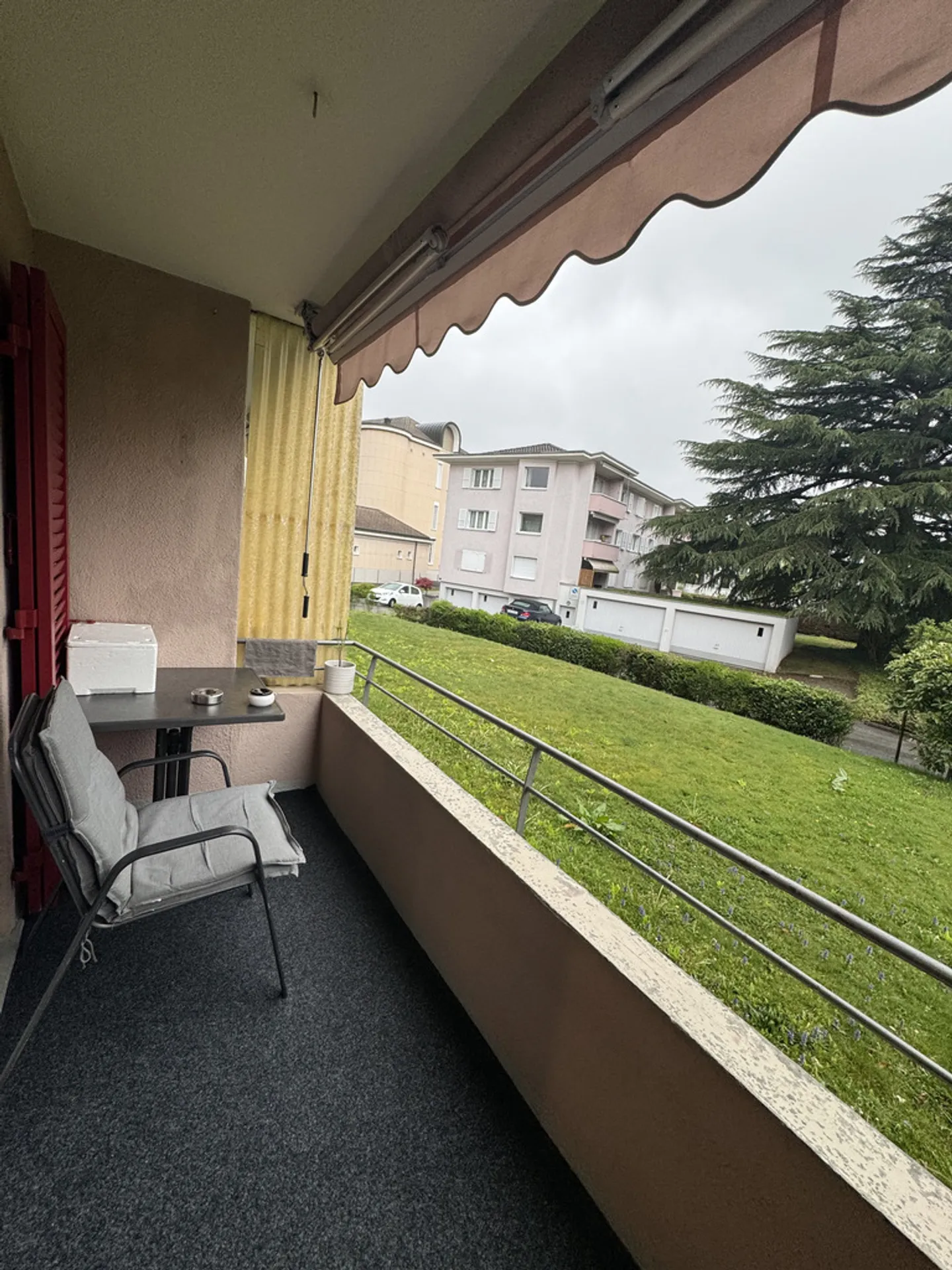 Charming 4-room apartment on the raised ground floor with a view of the Pilatus - Photo 9 of 9