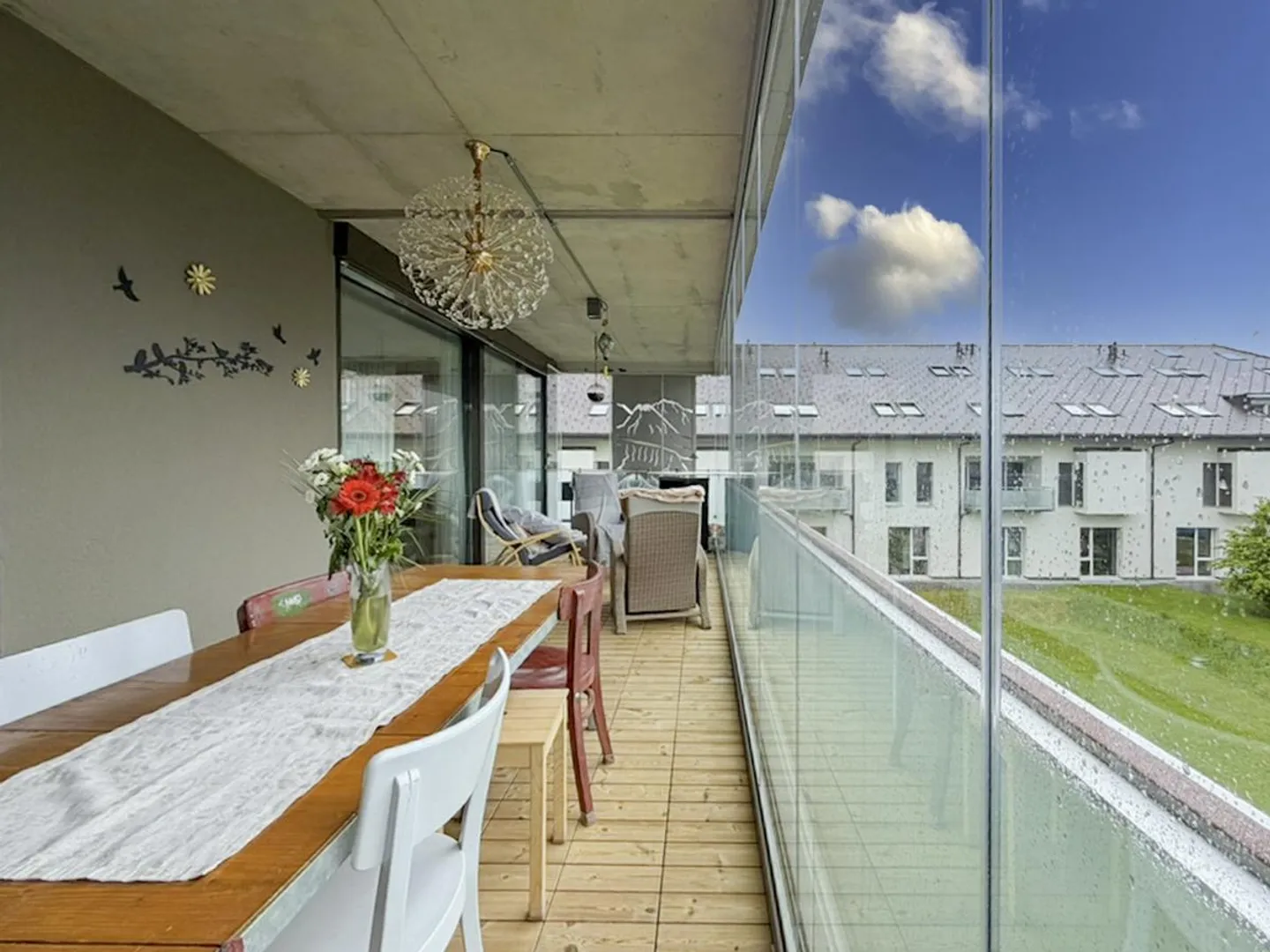 Appartement moderne avec véranda - Photo 8 sur 14