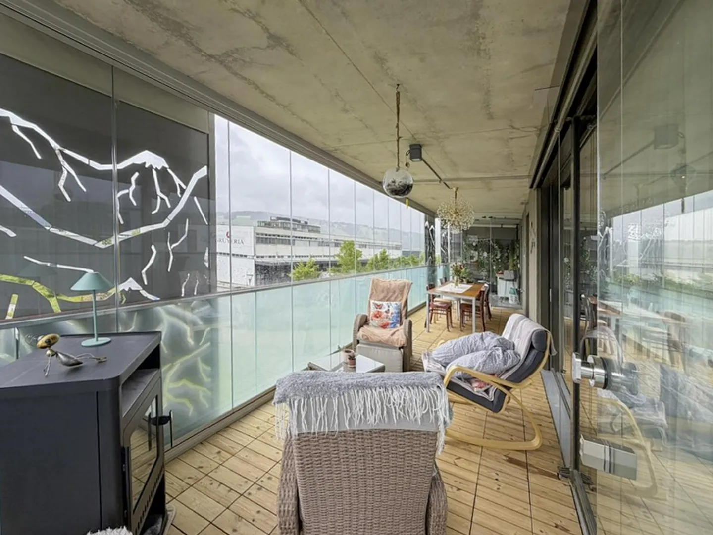 Appartement moderne avec véranda - Photo 9 sur 14