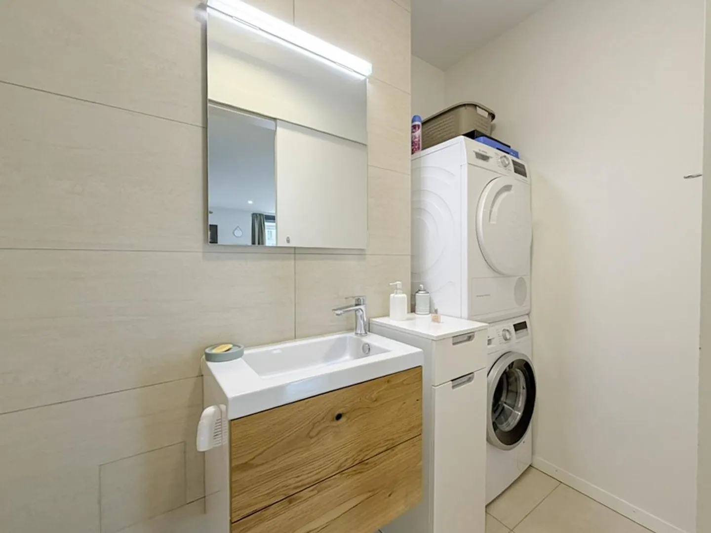 Appartement moderne avec véranda - Photo 11 sur 14