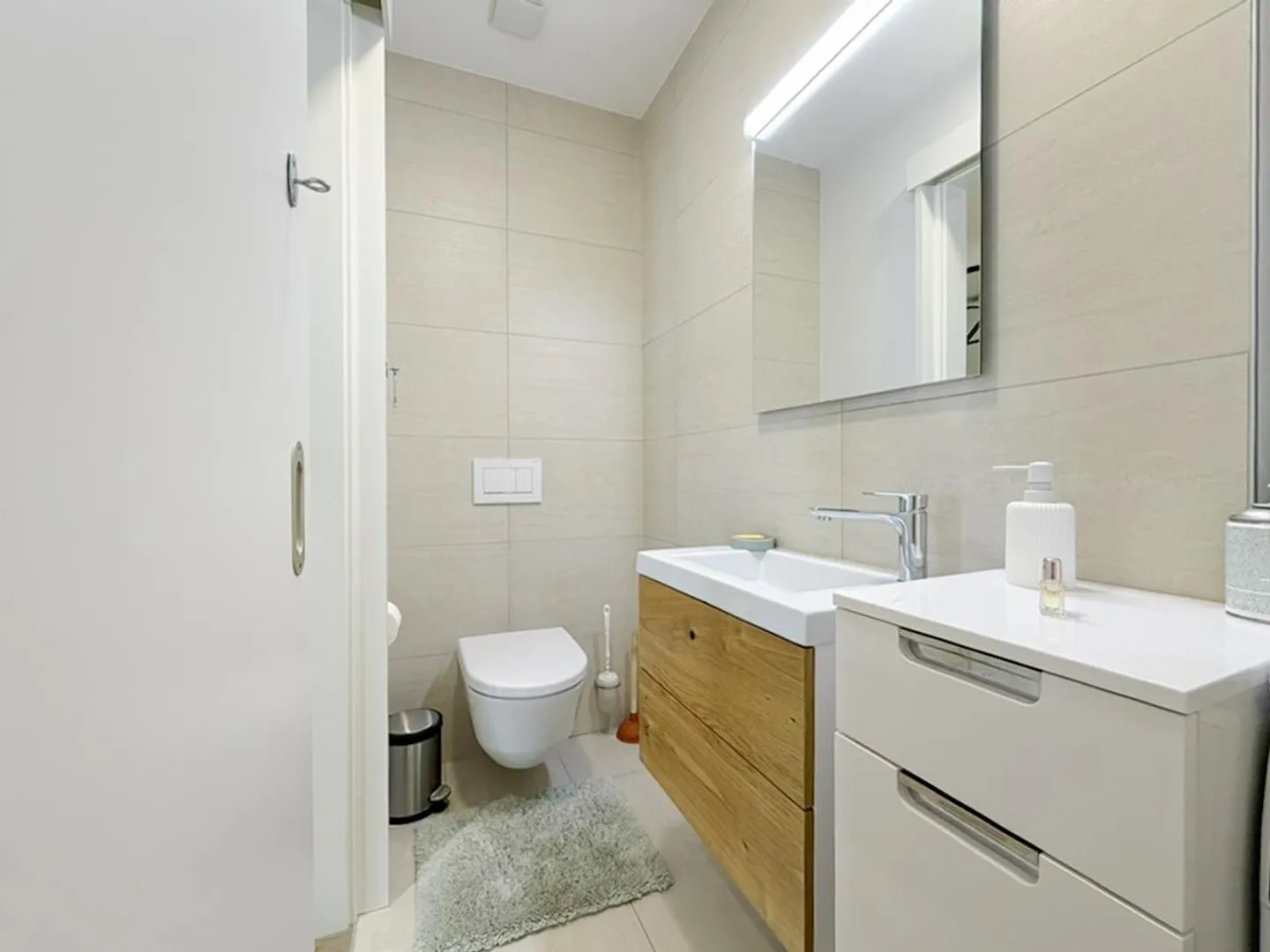 Appartement moderne avec véranda - Photo 12 sur 14