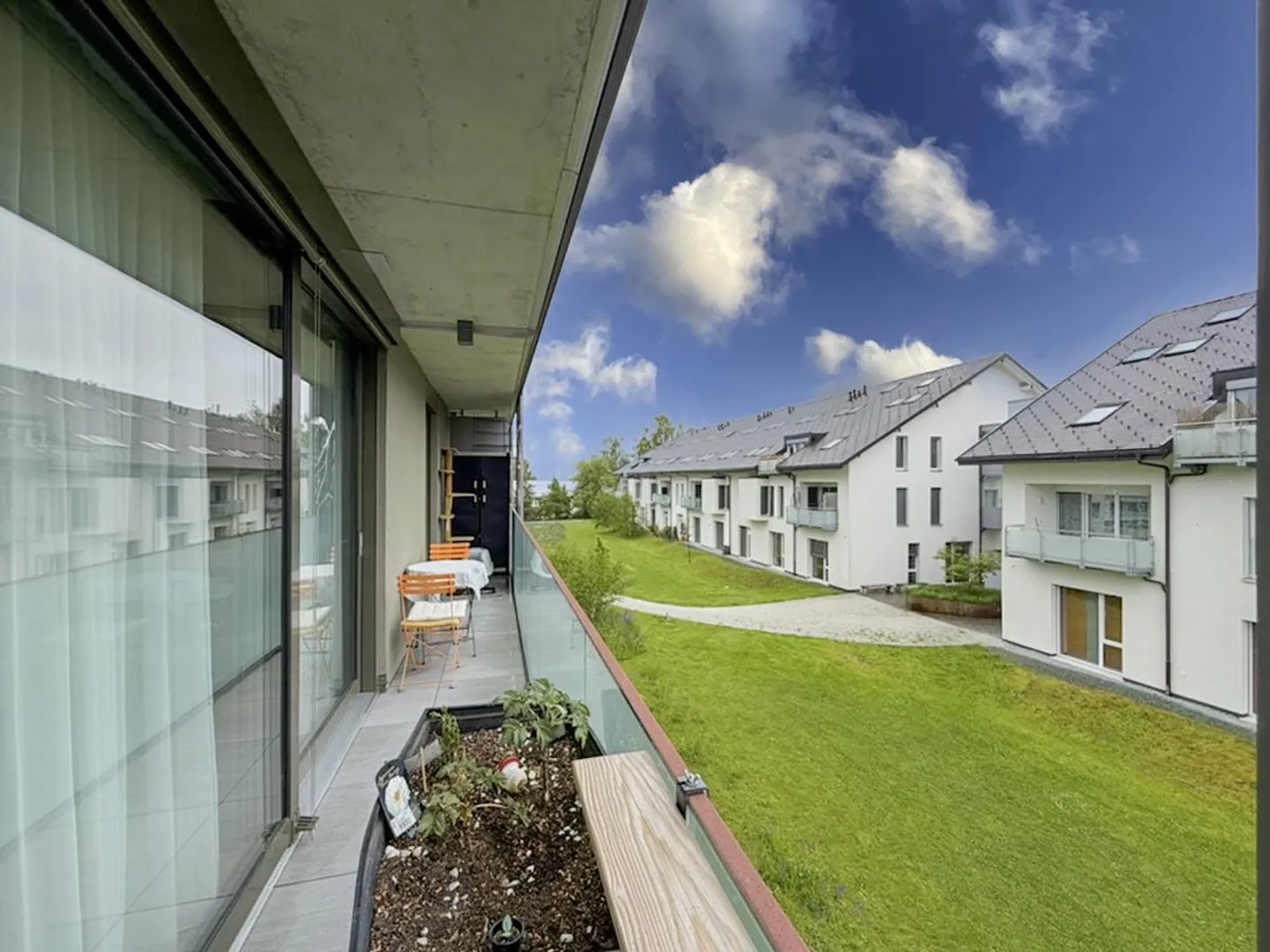 Appartement moderne avec véranda - Photo 7 sur 14