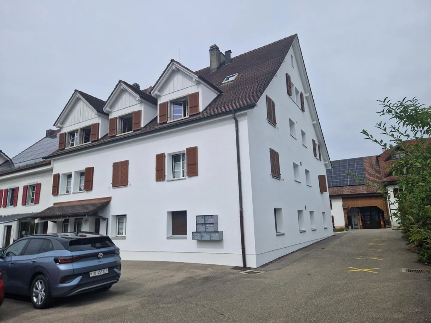 Renovated Apartment with Mountain View - Photo 12 of 12