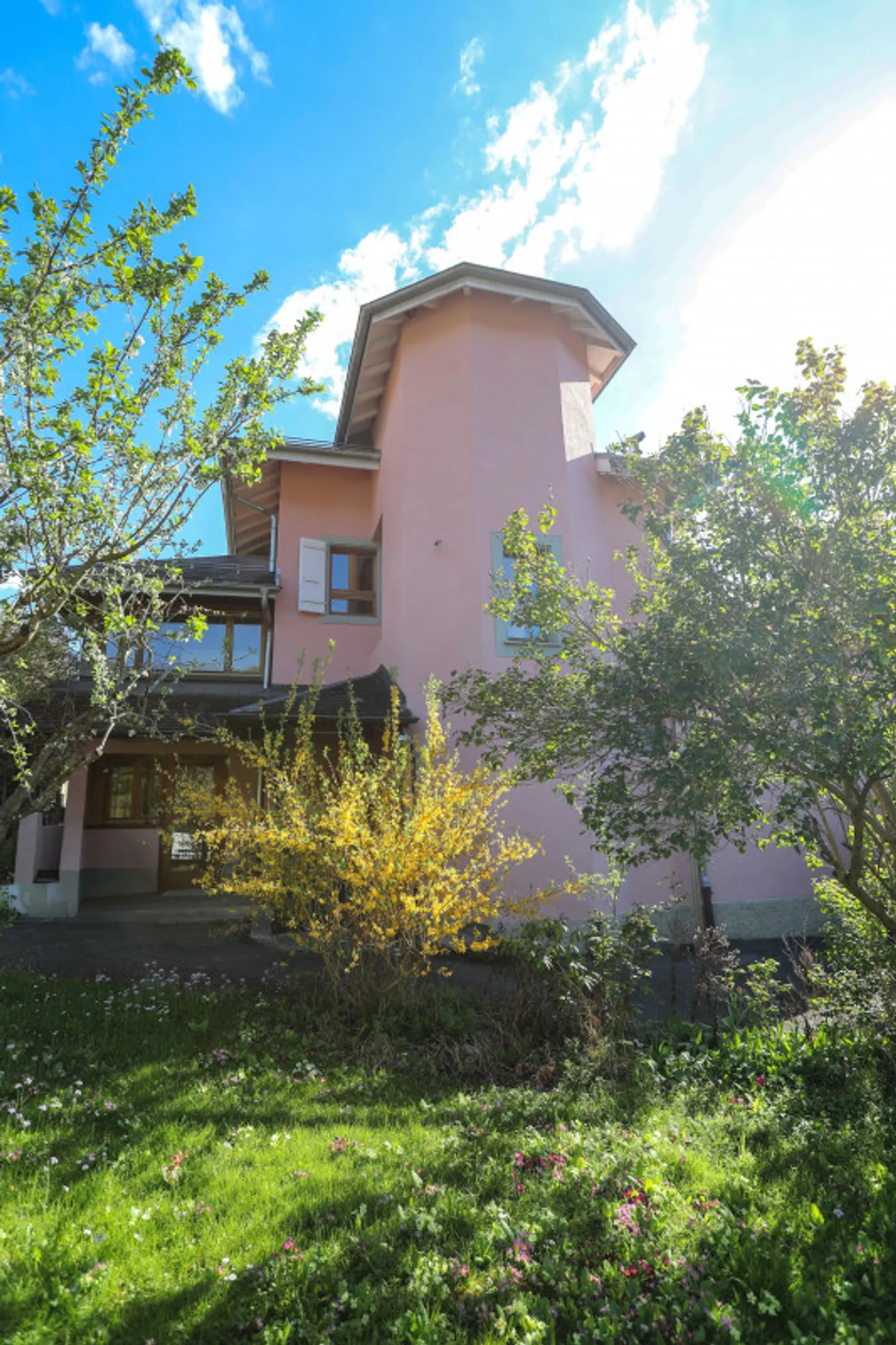 Maison de Village Charmante - Photo 2 sur 12