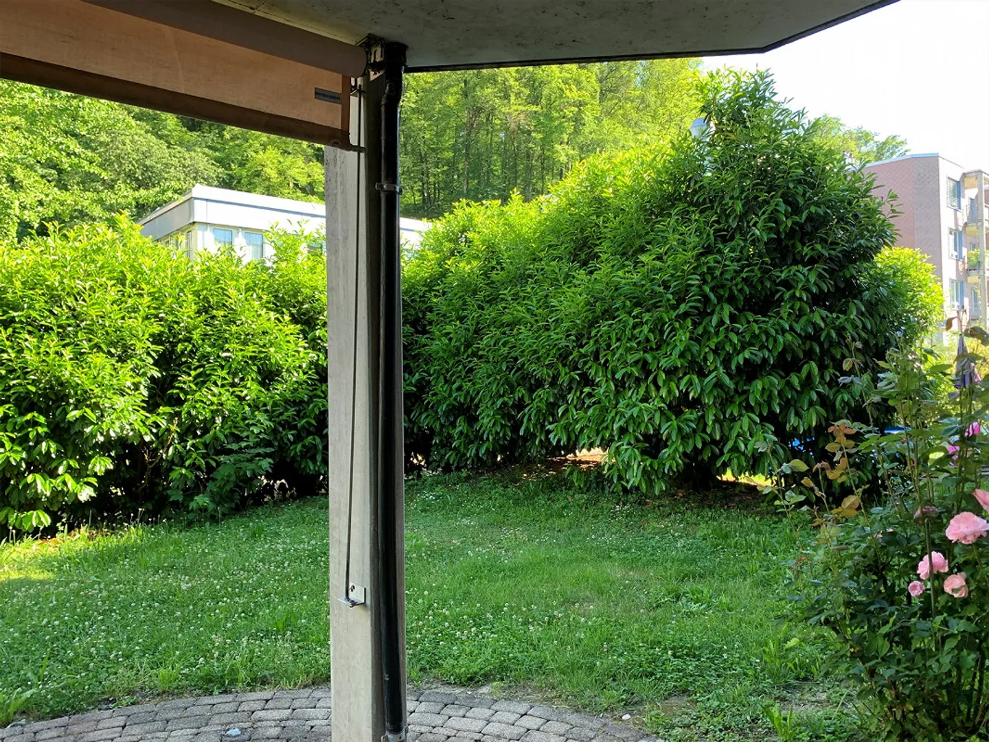 Appartamento giardino 4,5 locali in posizione tranquilla a Bubendorf - Foto 9 di 11