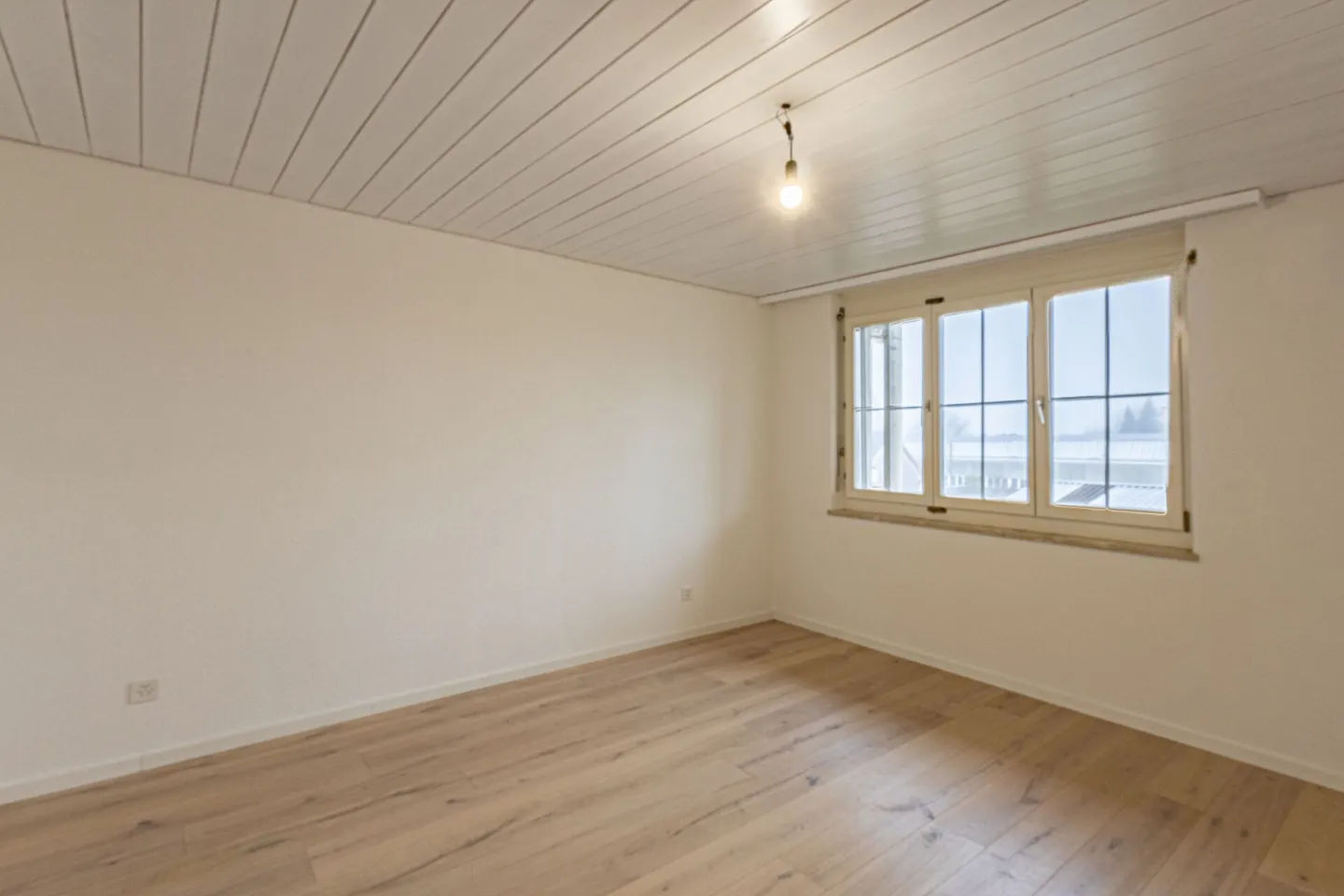 Modern 4.5-room apartment with balcony in Oberriet - Photo 7 of 7