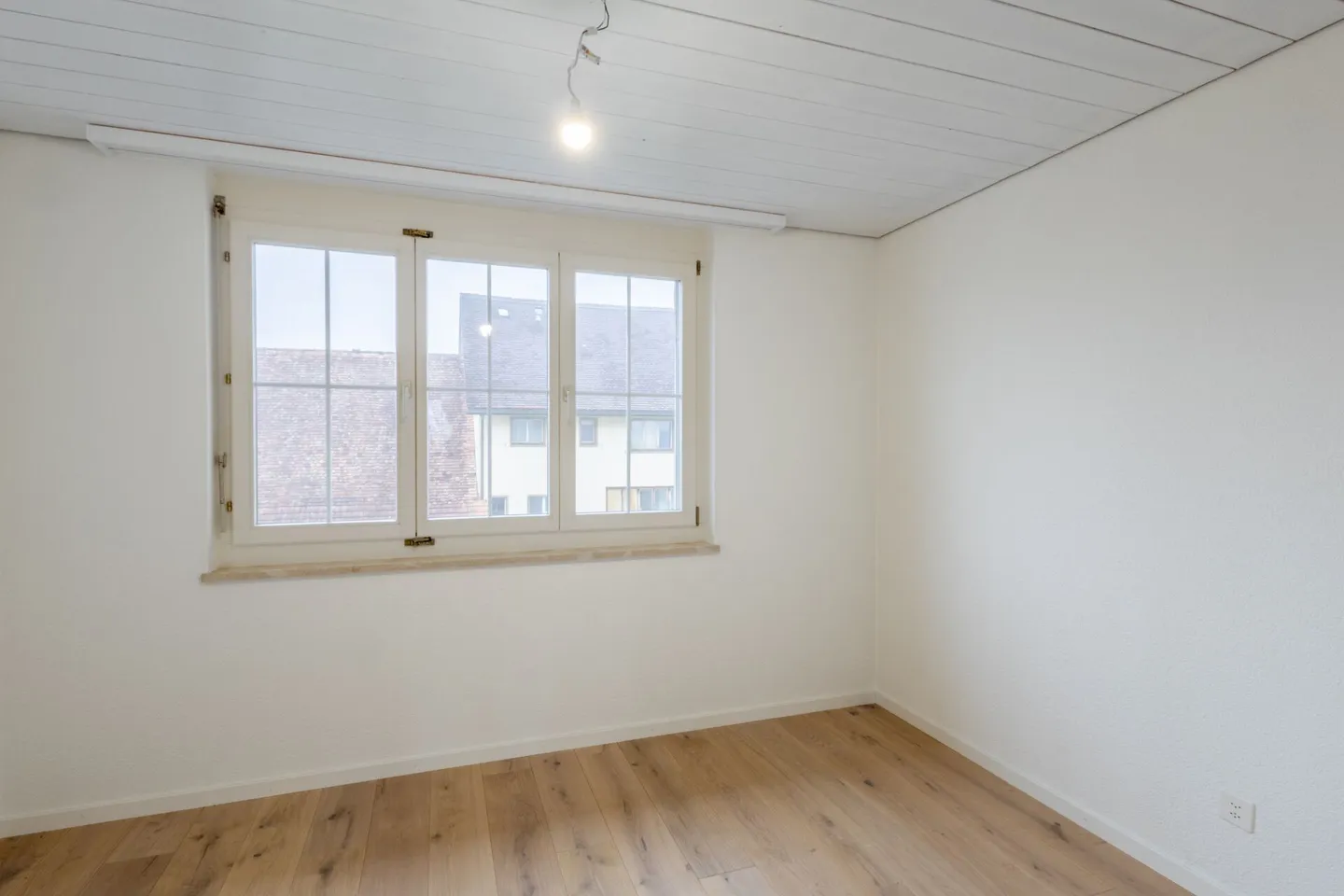 Modern 4.5-room apartment with balcony in Oberriet - Photo 6 of 7