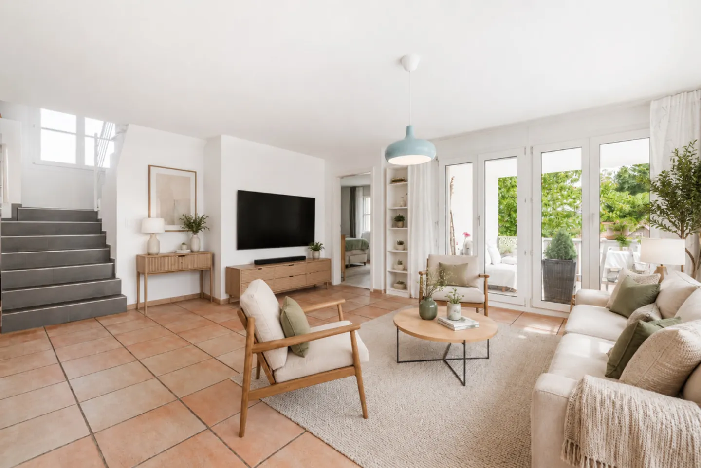 Above the rooftops of Speicher: Light-flooded maisonette with plenty of space and tranquility - Photo 4 of 14