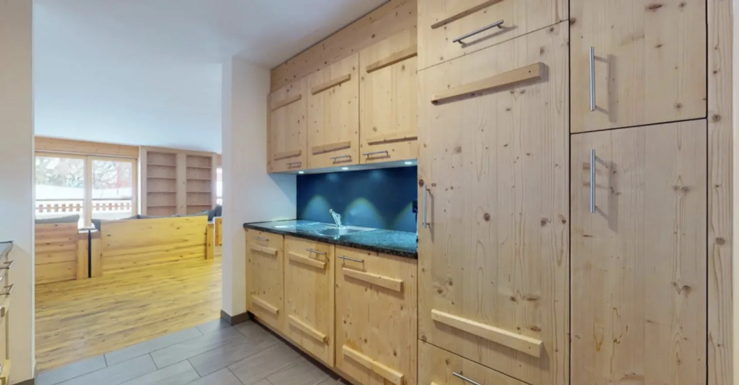 Beautiful apartment on the ground floor ski in / ski out on the slopes of Veysonnaz, in the heart of 4 Valleys - Photo 3 of 8