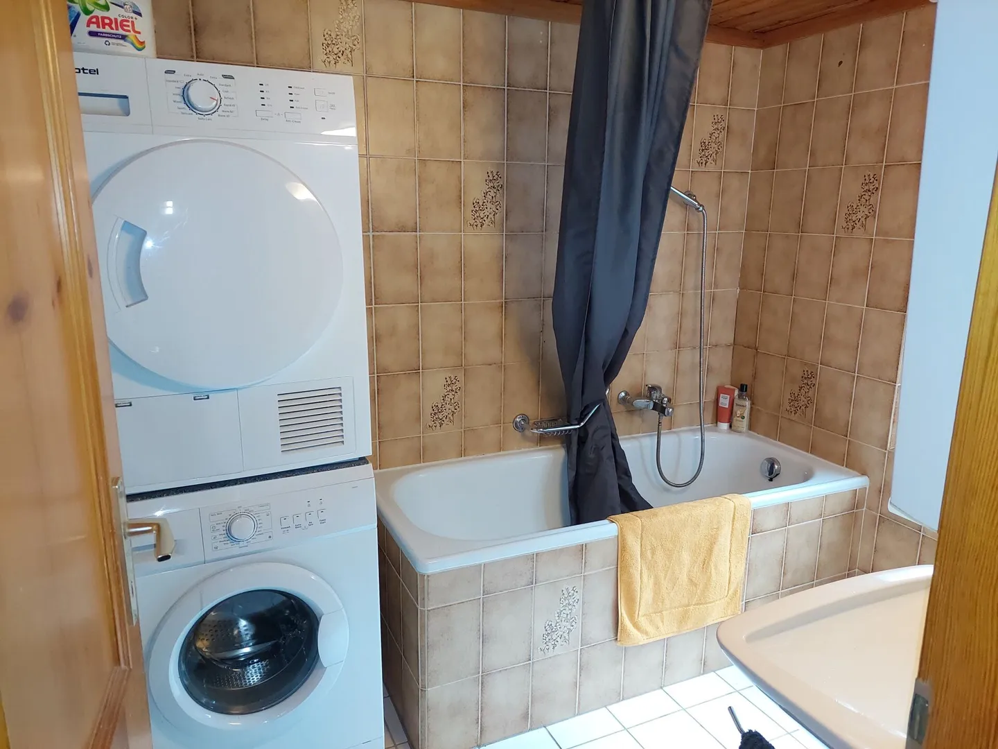 Charmante und geräumige 3,5-Zimmer-Wohnung - Foto 8 von 13