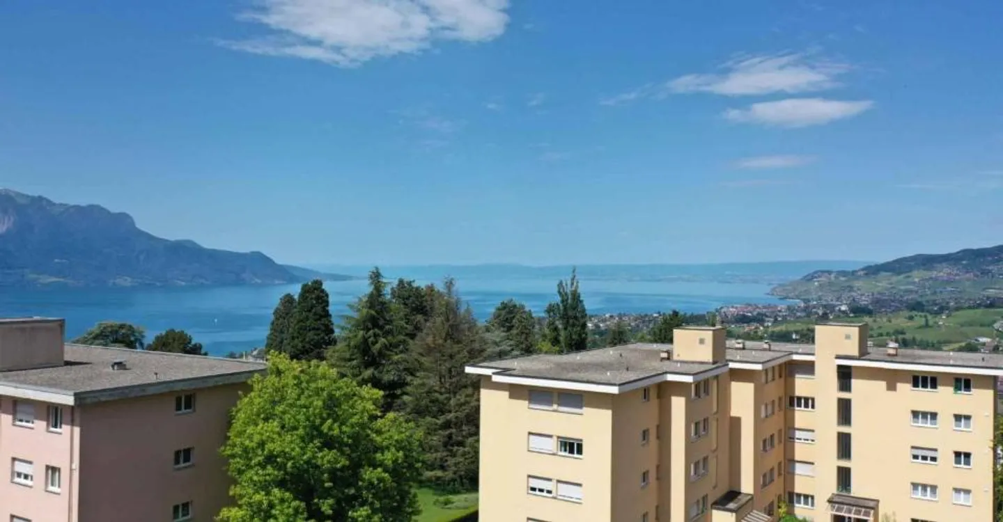 Appartamento con Vista Lago - Foto 4 di 8