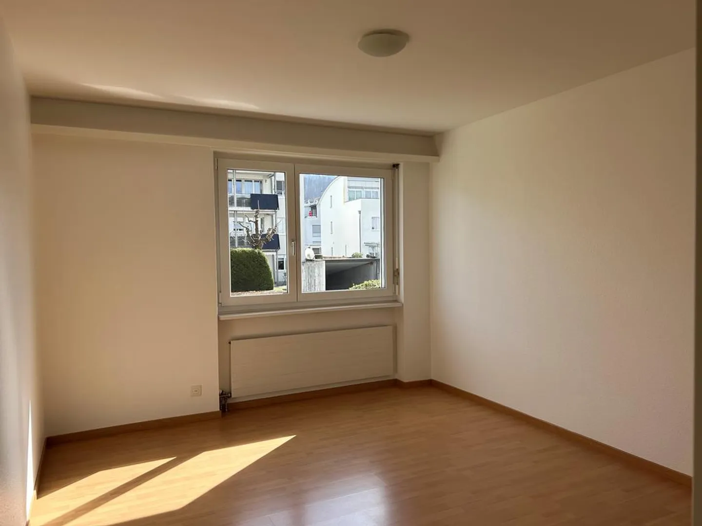 Cozy 3.5 room apartment with balcony! - Photo 4 of 5