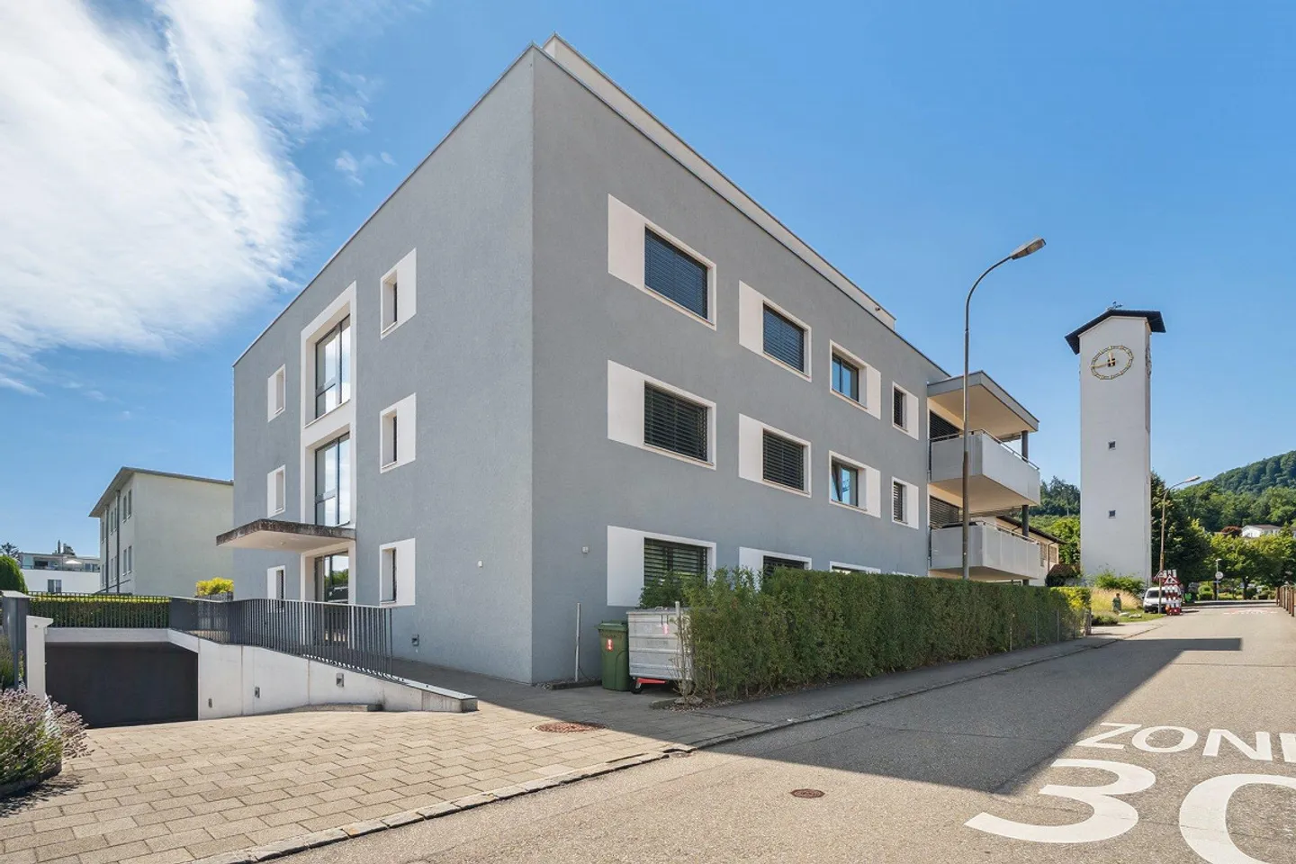 Vivere sopra i tetti - Il tuo attico da sogno a Killwangen! - Foto 1 di 10