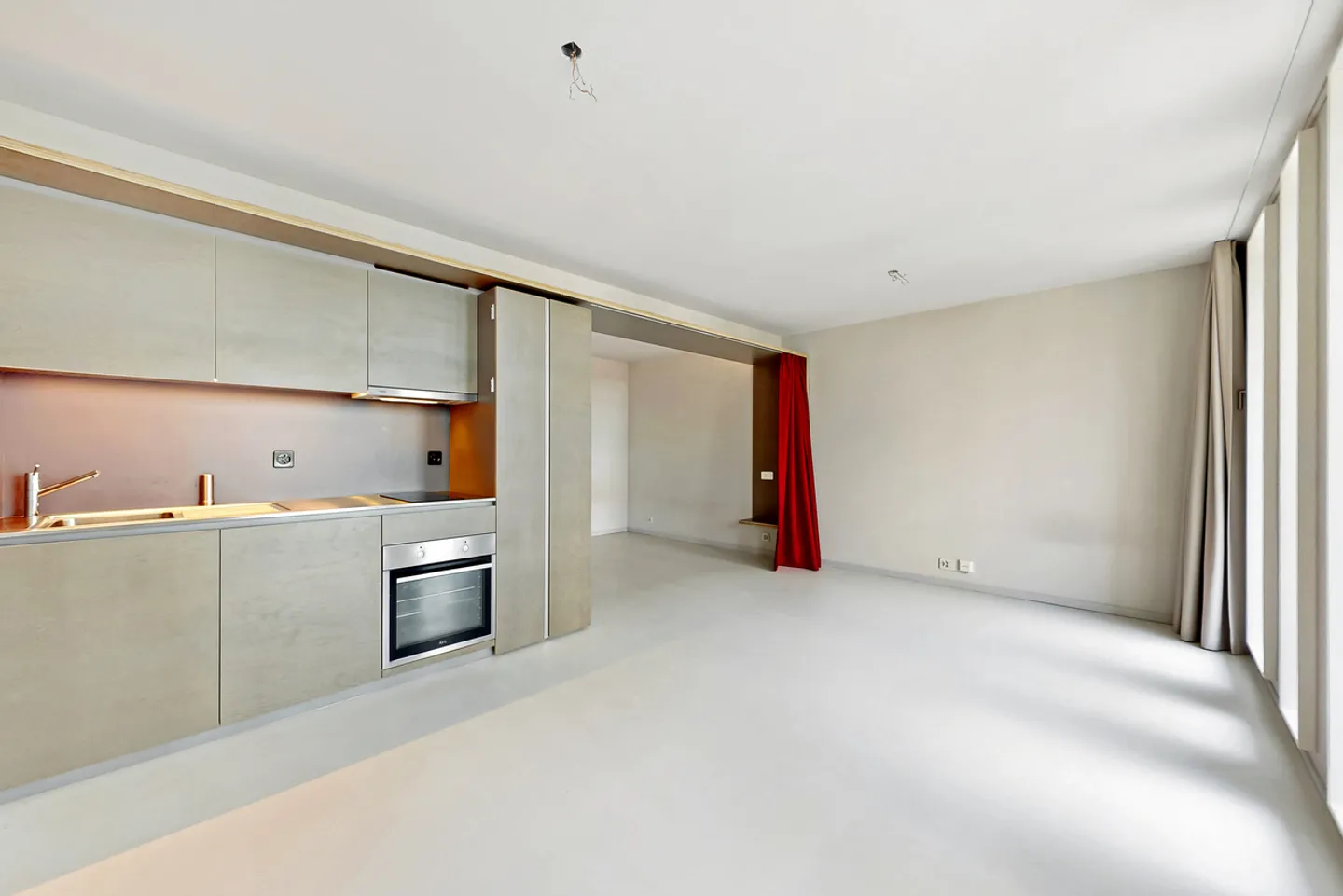 Beautiful studio in the city center! - Photo 1 of 7